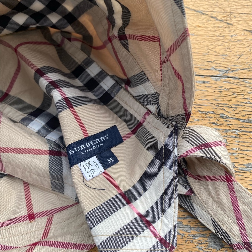 Burberry London Nova Check Plaid Cotton Hat with Bow M Medium - Picture 2 of 7